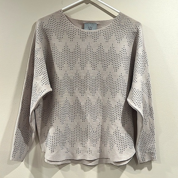 🔥LIV Milano Beige Sweater with Patterned Design🔥 - Picture 1 of 7